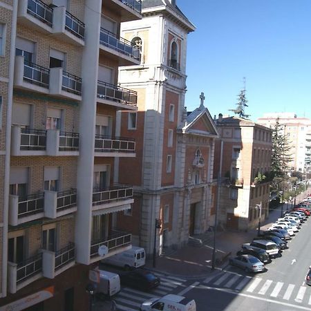 Calfred Junto A Parque Gallarza Apartment Логроньо Екстериор снимка